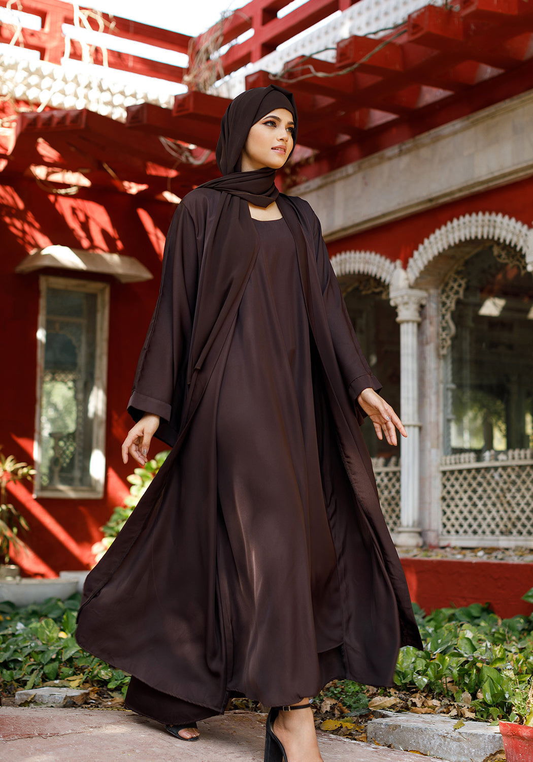 DOUBLE LAYERED DARK BROWN ABAYA