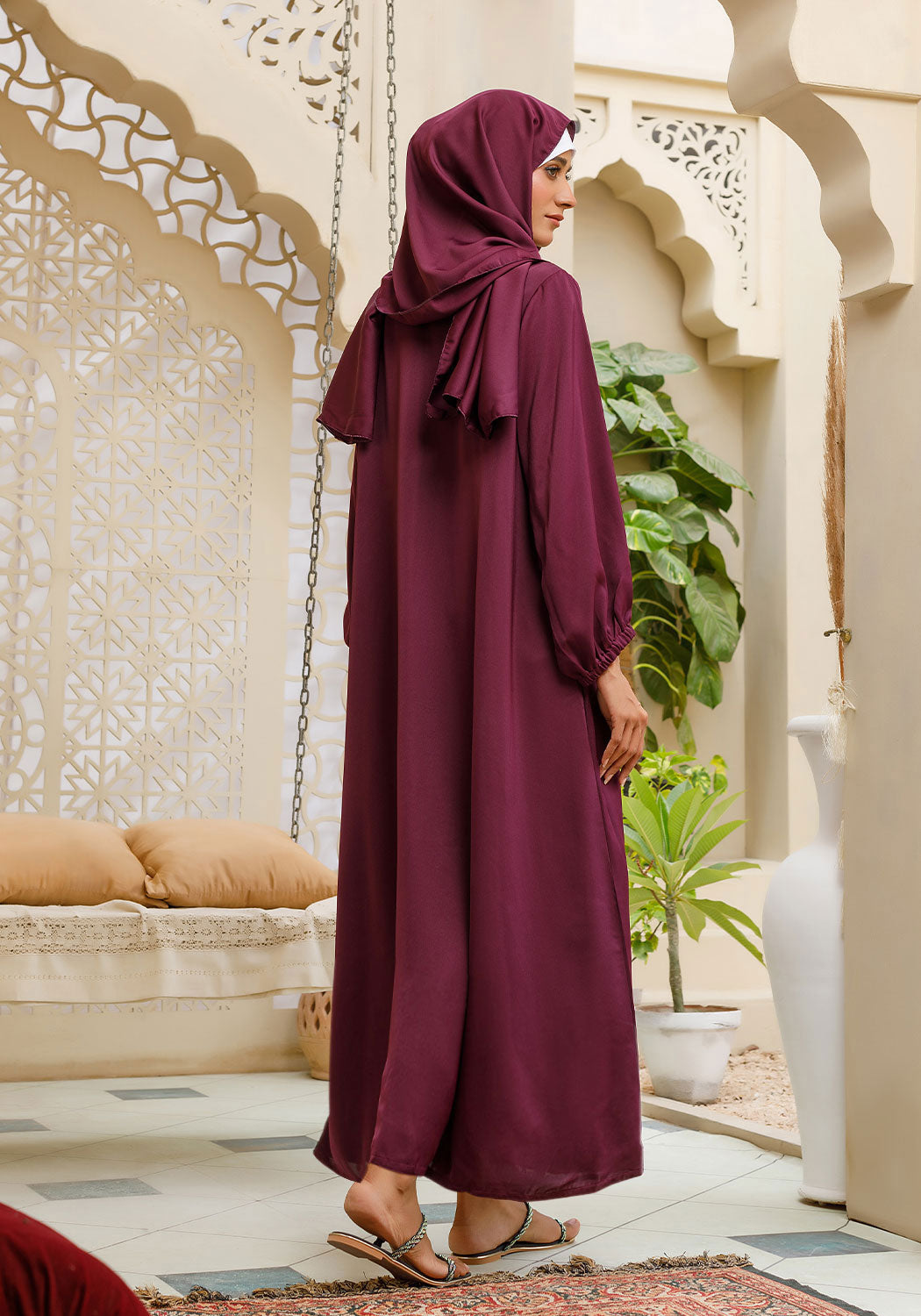 Royal Plum Abaya