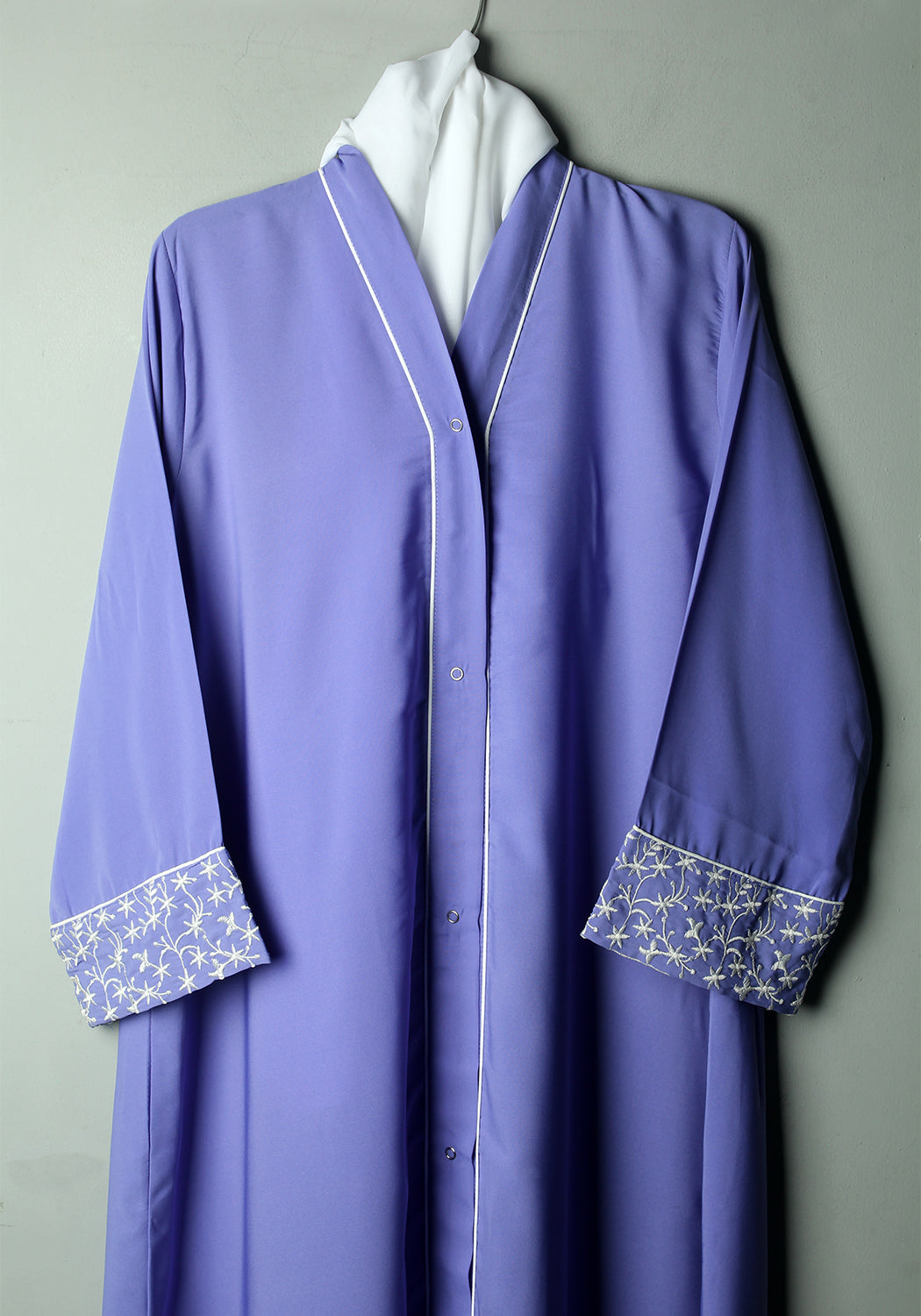 Ferozi Sleeves Embroidery Abaya