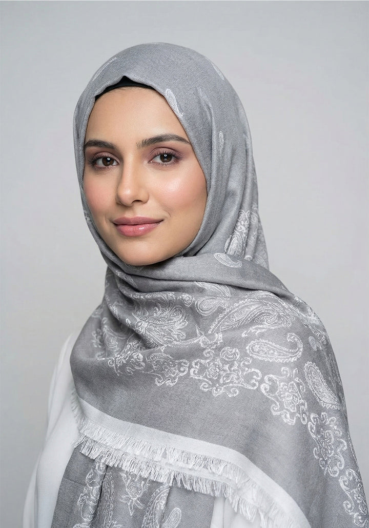 Yiara Hijab - Silver Grey