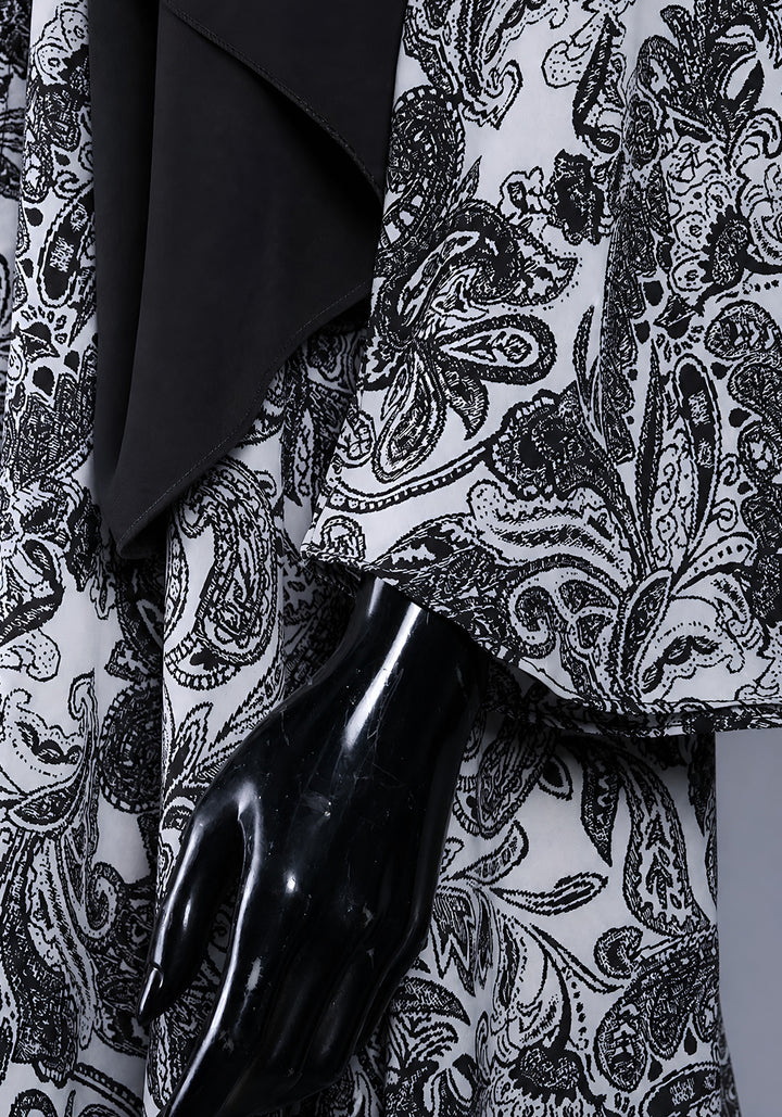Black and White Printed Abaya